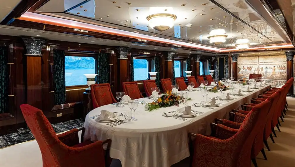 Interior del Lady Mora