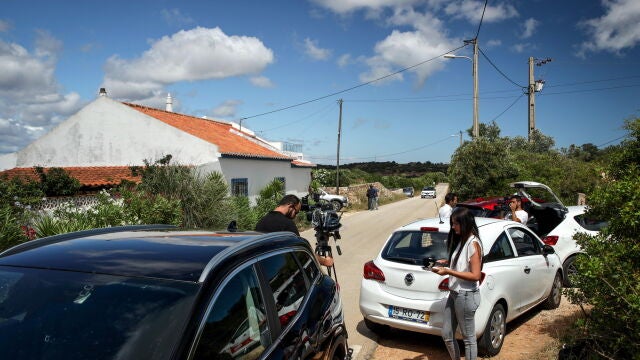 Exterior de la vivienda donde solía vivir Chistian Brückner, el sospecho del asesinato de Maddie, en Lagos (sur de Portugal)