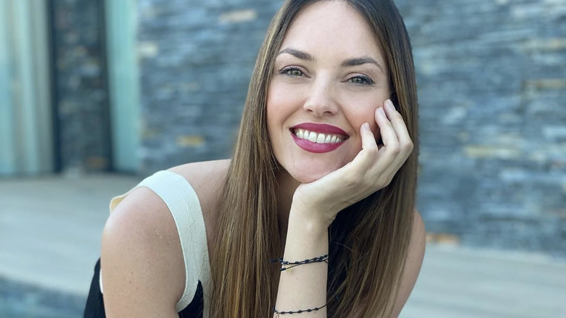 Helen Lindes