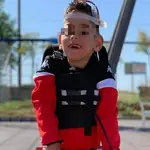 Pablo Asensio, el pequeño de ocho años, con parálisis cerebral