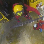 Imágenes del rescate de un montañista en el Pico Espigüete (Palencia)