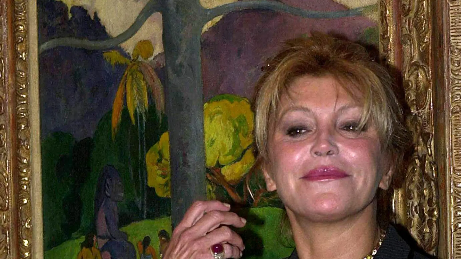 Carmen Thyssen, delante de "Mata Mua", de Gauguin, emblema de su colección de arte