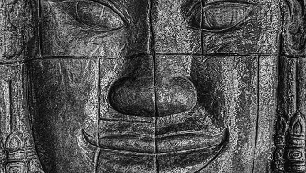 Los espíritus africanos pueden tratarse de héroes mitológicos, antepasados, la combinación de héroe y antepasado, y los espíritus animales.