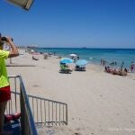 Un socorrista, en una playa de La MangaAYUNTAMIENTO DE CARTAGENA16/06/2020