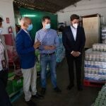 El secretario general del PSCyL, Luis Tudanca, visita la sede de Cruz Roja Española en Zamora para conocer las instalaciones y el trabajo realizado por la organización solidaria durante la pandemia
