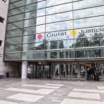 Fachada de la Ciudad de la Justicia de Valencia