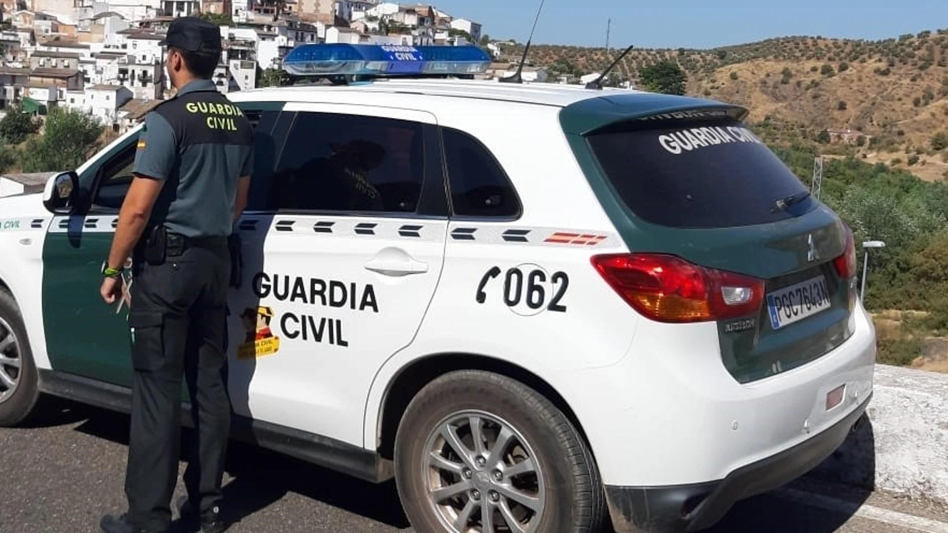 Una patrulla de la Guardia Civil