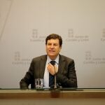 El consejero de Economía y Hacienda, Carlos Fernández Carriedo