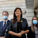 La Portavoz del Grupo Junts per Catalunya en el Congreso de los Diputados, Laura Borràs (c), junto a Ferran Bel (PDeCat) (i).