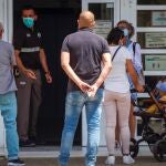 Pacientes en un centro de salud onubense