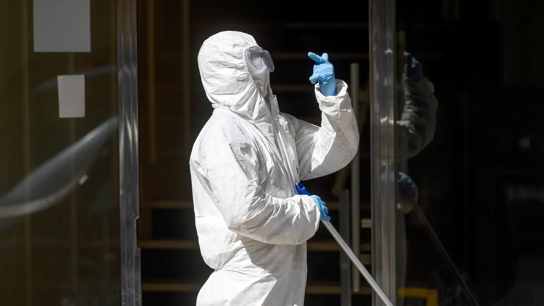 El resultado de nuevo PCR en edificio de Santander con brote se espera mañana