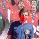 El alcalde de Madrid, José Luis Martínez-Almeida, en el acto en conmemoración del X aniversario de la victoria de España en el Mundial de fútbol,Ricardo Rubio / Europa Press
