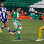 Roberto Jiménez, pretendido por el Real Valladolid, en un partido con el Alavés.