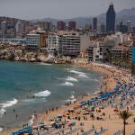 Benidorm sufrirá especialmente la caída de turistas británicos