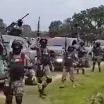 Imagen del vídeo en el que se ve a miembros del Cártel de Jalisco Nueva Generación