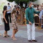 Los Reyes, la Princesa Leonor y la Infanta Sofía llegan a Mérida para asistir a su Festival de Teatro Clásico, dentro de la gira autonómica que están llevando a cabo