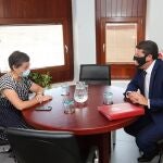 La ministra de Asuntos Exteriores, Arancha González Laya, se ha reunido este jueves en Algeciras con el ministro principal de Gibraltar, Fabian Picardo