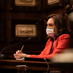 La alcaldesa de Barcelona y líder de BCComú, Ada Colau, durante un pleno extraordinario del Consejo Municipal del Ayuntamiento de Barcelona
