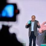 GRAFCAT136. BARCELONA, 25/07/2020.- El presidente de la Generalitat, Quim Torra, durante su intervención e el acto inaugural del congreso fundacional de JxCat, el nuevo partido promovido por el expresidente catalán Carles Puigdemont que representa a su entender la "corriente central" del independentismo y de Cataluña en su conjunto y que debe ser una "herramienta no sectaria ni excluyente". EFE/JxCat ***SOLO USO EDITORIAL NO VENTAS***
