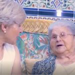 A la derecha, Mercedes Bracero, una de las protagonistas de "Centenarios"