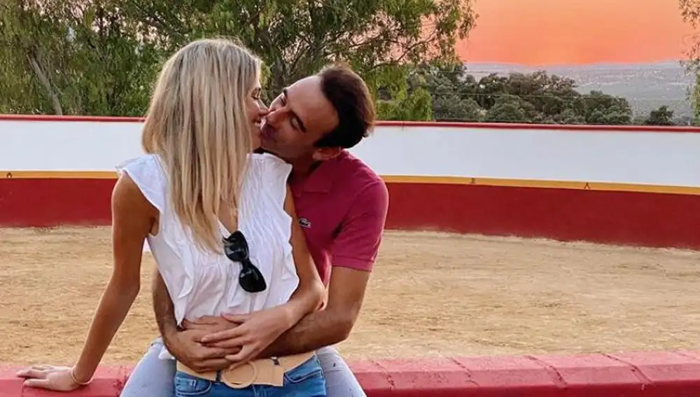 Enrique Ponce y Ana Soria