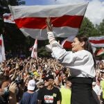 La candidata a la presidencia bielorrusa, Svetlana Tikhanovskaya, durante un acto de campaña, ayer, en Brest