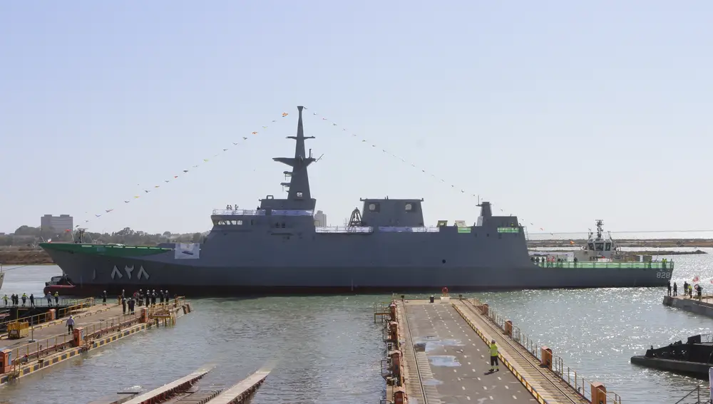 Primera corbeta de Arabia Saudí, tras la botadura