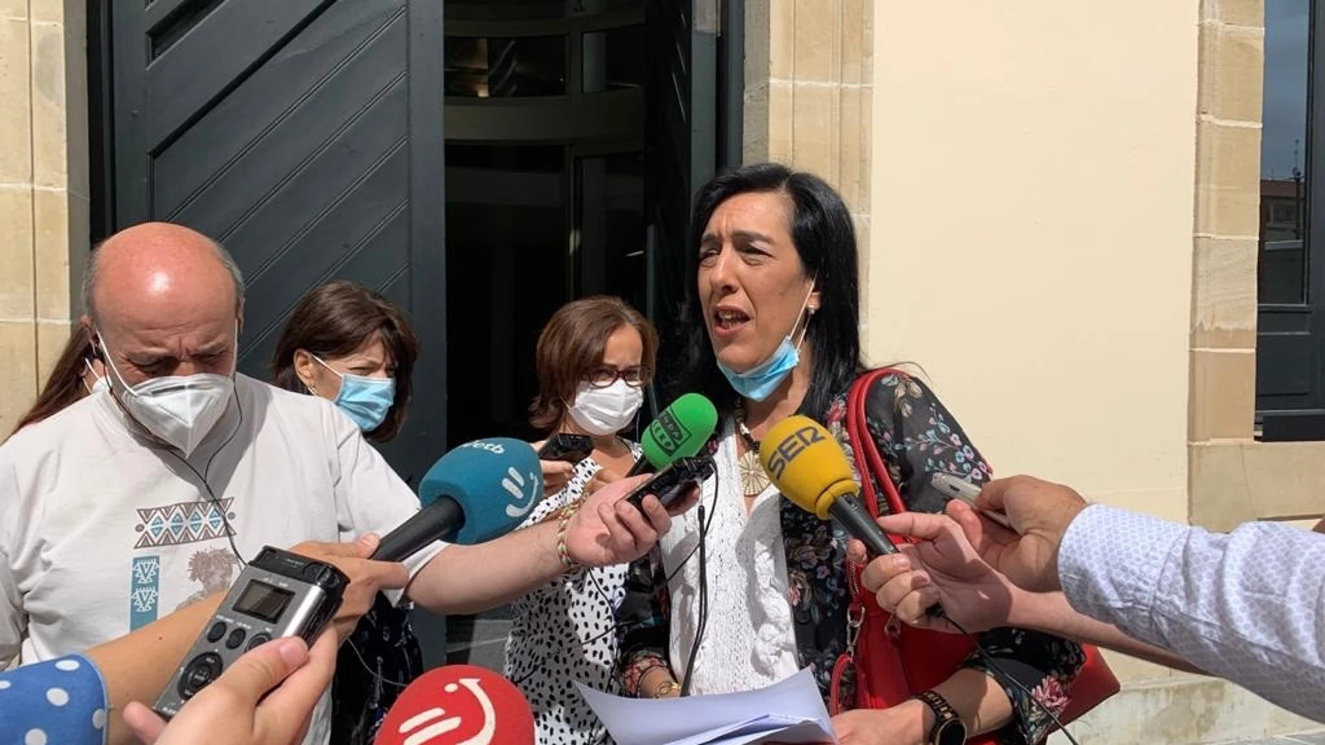 Vox denuncia "la cacicada" del Parlamento Vasco al "recortarle" derechos y no descarta recurrir a los tribunales