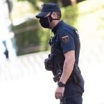 Imagen de archivo de un agente de la Policía Nacional en servicio