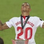 Diego Carlos con el Sevilla.