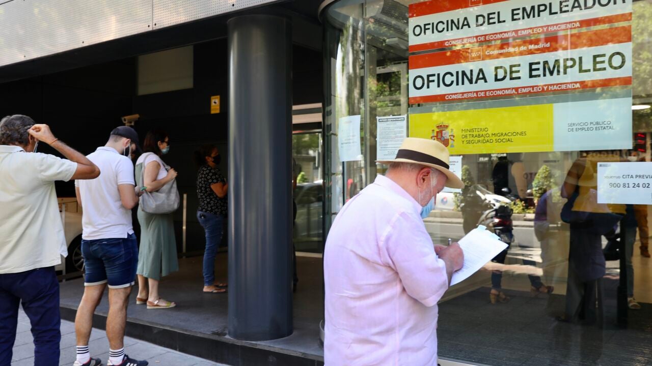 ¿Hasta qué edad se puede cobrar el subsidio para mayores de 52 años?
