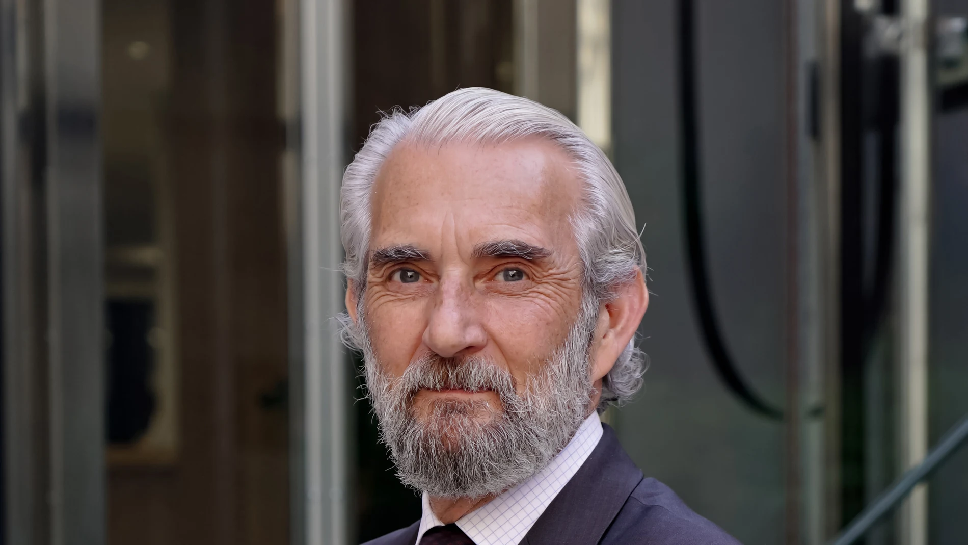 Entrevista con Luis Martínez-Abarca, director del Área de Colegios CEU