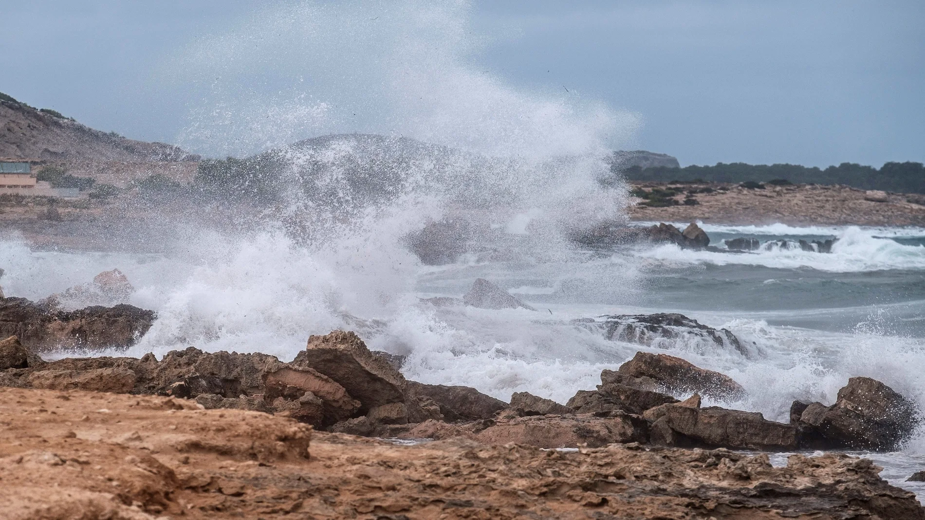 Murcia y zonas de Baleares en alerta naranja por tormentas y lluvias