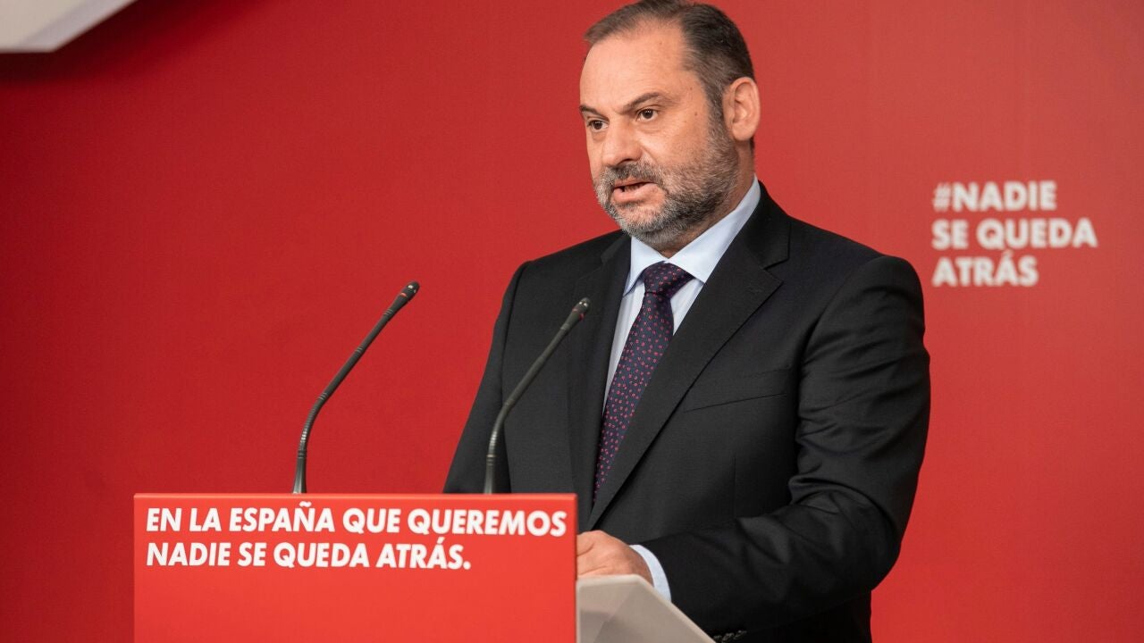 El PSOE se abre a negociar con Podemos la suspensión de desahucios ...