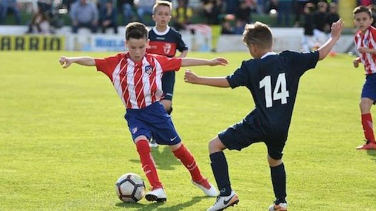 Un estudio de LaLiga revela que el 57% de los casos de violencia en el fútbol base son provocados por adultos