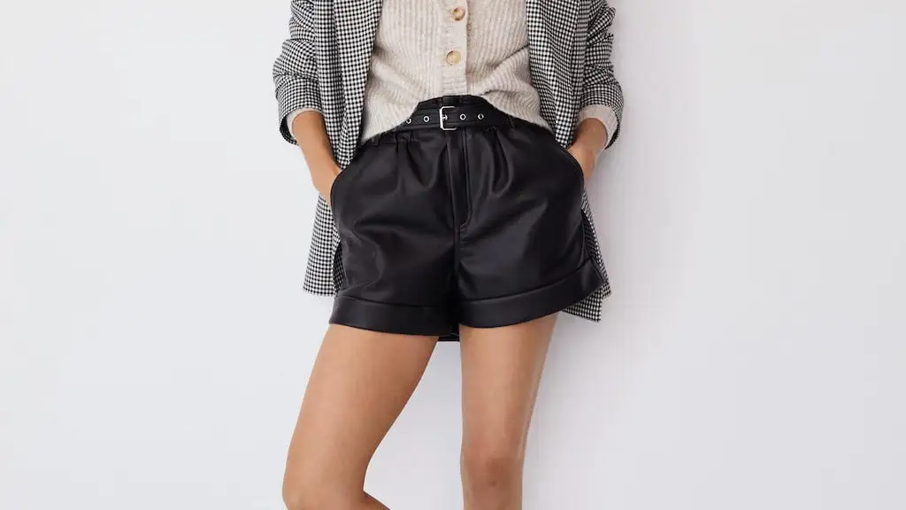 Short efecto piel.