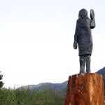 La estatua de bronce que reemplaza a la que había de madera