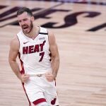Goran Dragic fue decisivo en el triunfo de Miami sobre Boston.