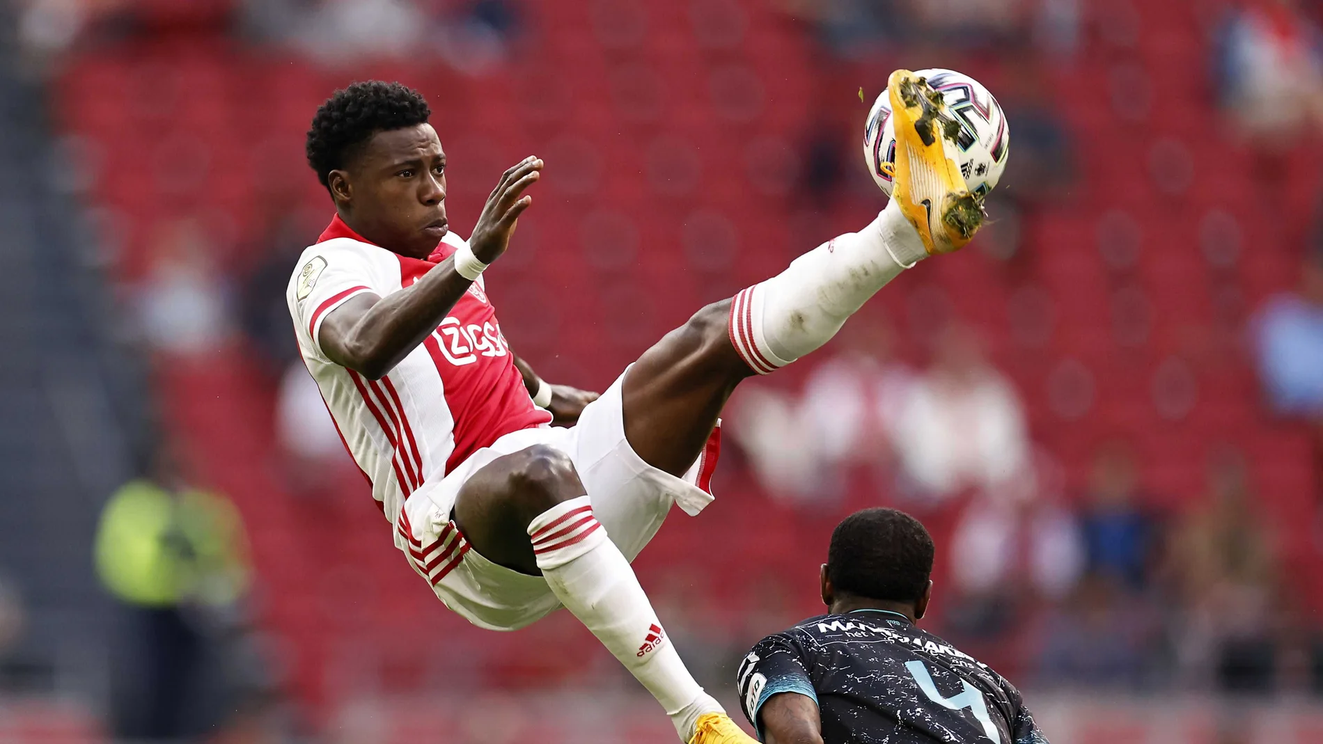 Quincy Promes con el Ajax.