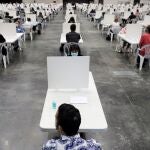Imagen de archivo de las pruebas de acceso a la oferta de empleo público y las nuevas bolsas de empleo temporal de Ferrocarrils de la Generalitat Valenciana
