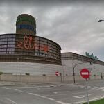 Entrada de un supermercado de El Corte Inglés-Hipercor
