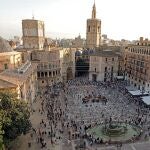 Concierto en la Plaza de la Virgen de Valencia