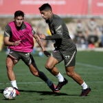 Nehuén Pérez en un entrenamiento del Atlético de Madrid.