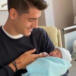Morata, con el pequeño Edoardo