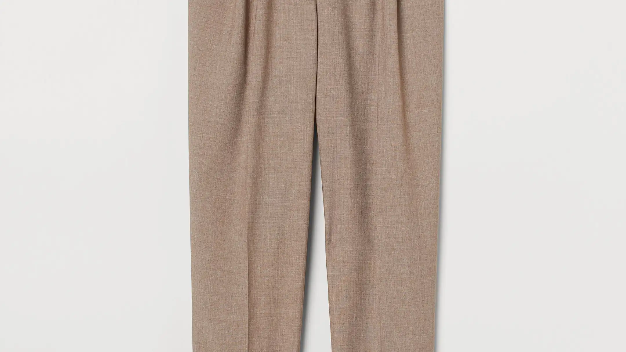 Pantalón de pinzas de H&M.