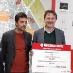 El presidente de la EMT y concejal de Movilidad Sostenible, Giuseppe Grezzi, a la derecha, y el ex gerente de la EMT, Josep Enric García