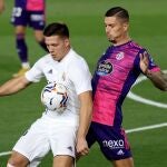 Javi Sánchez con el Real Valladolid. EFE/JuanJo Martín