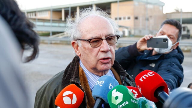 El exvicepresidente del Gobierno Rodrigo Rato sale de la prisión de Soto del Real el pasado octubre tras obtener el tercer grado
