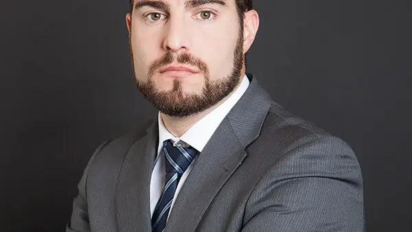 El despacho DÍEZ DE LA LASTRA ABOGADOS ha desarrollado una forma de trabajo exclusiva denominada tailoring jurídico.