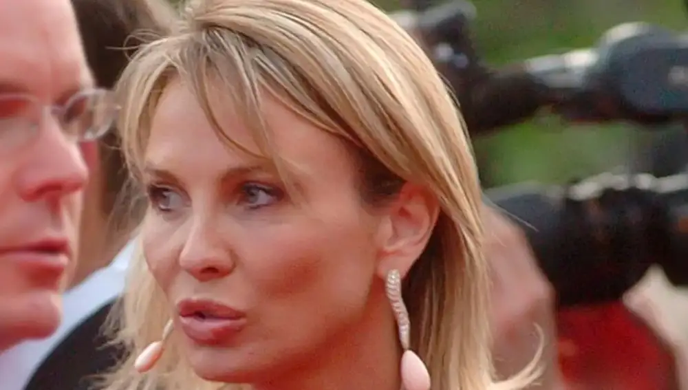 Corinna Larsen, protagonista también de la serie "El Rey" de Mediapro